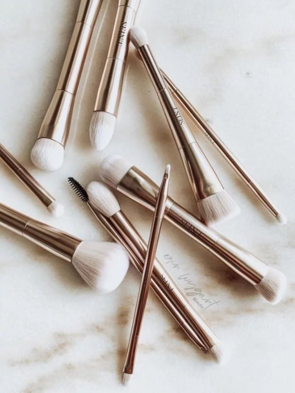 SOLD - NEW Seint Beauty Makeup Brush Set Full Collection Rose Gold w/ Green Bag